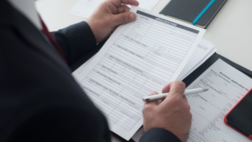 Pobierz formularz z 06 za darmo w PDF