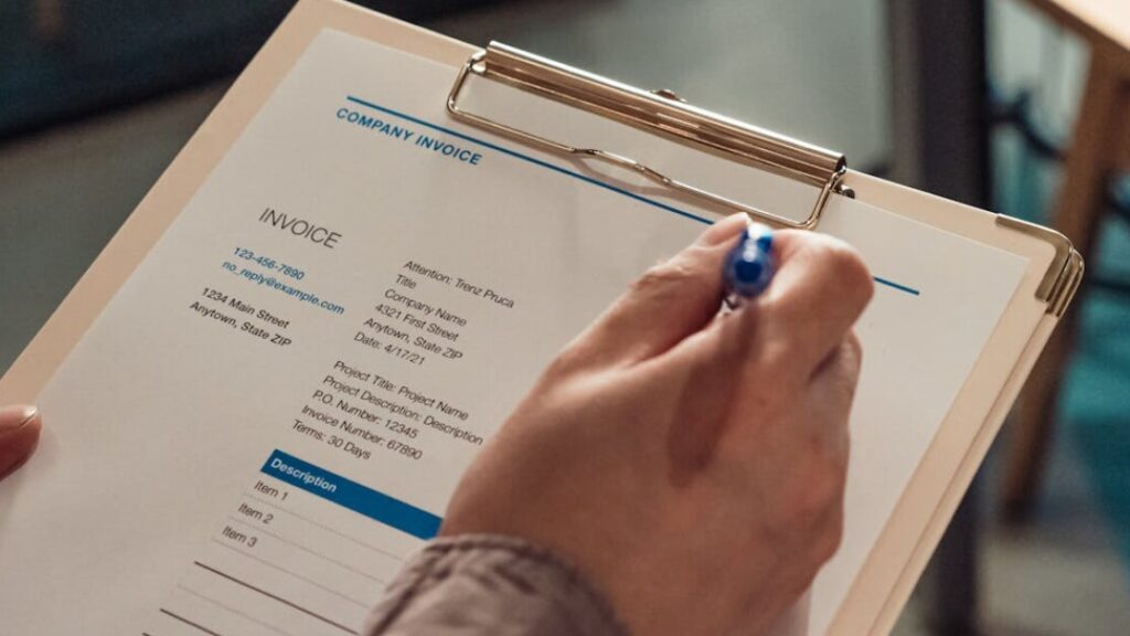 Pobierz formularz faktury za darmo w PDF